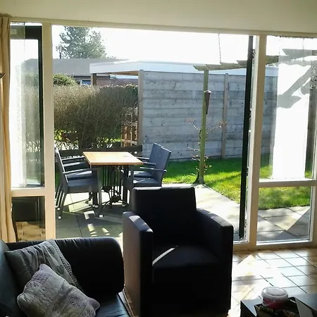 Dom wakacyjny Zonneweelde *